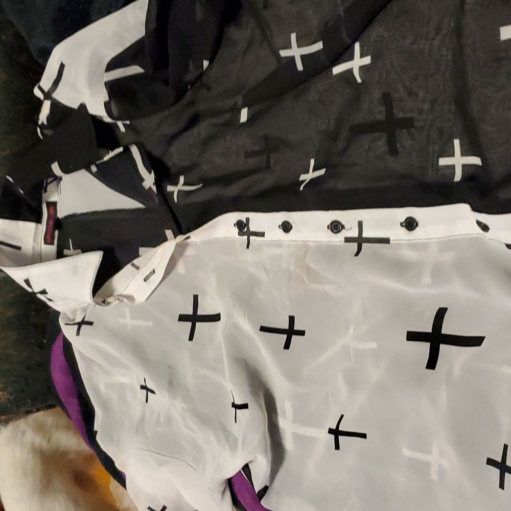 Beautiful cross blouse never worn